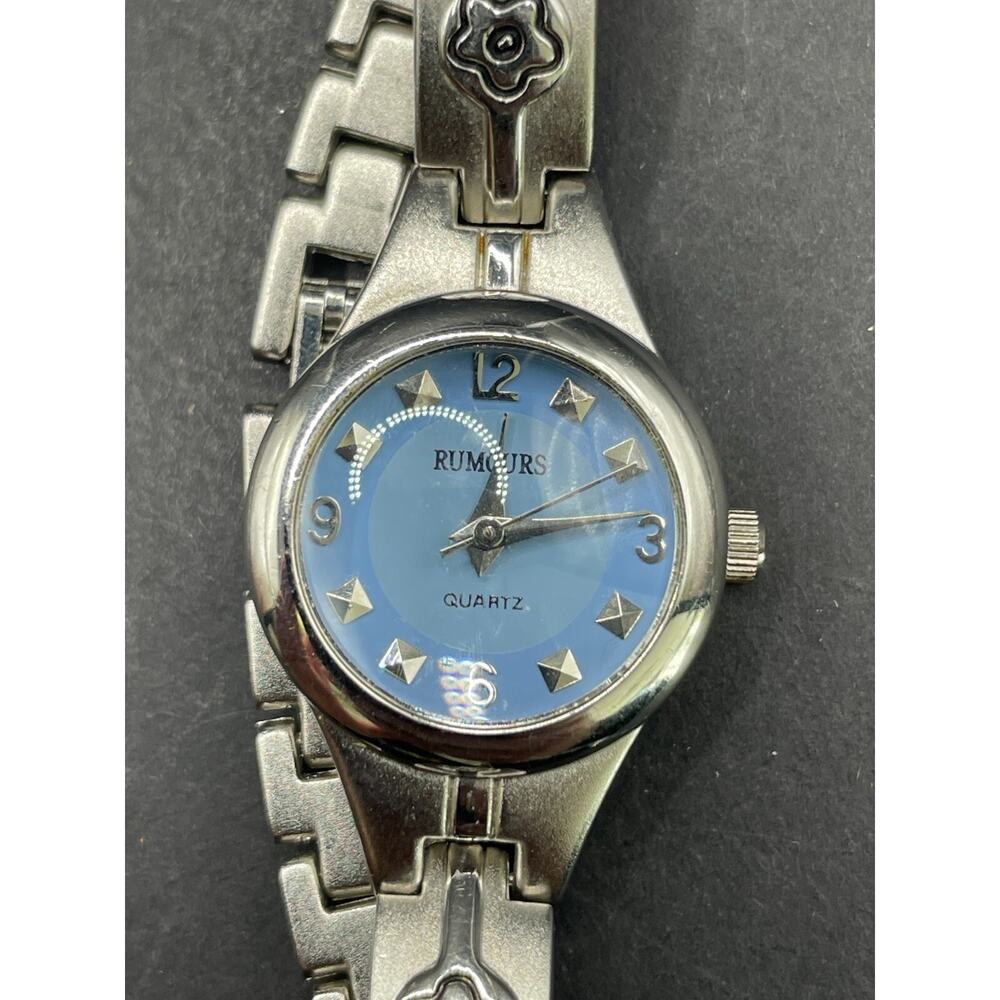 Vintage Rumours Round Silver Tone Blue Dial Link Bracelet Analog Ladies Watch